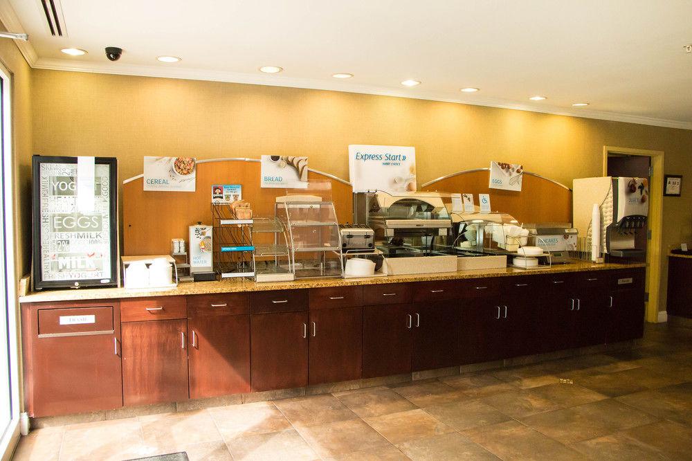 Holiday Inn Express & Suites Southern Pines-Pinehurst Area By Ihg Extérieur photo