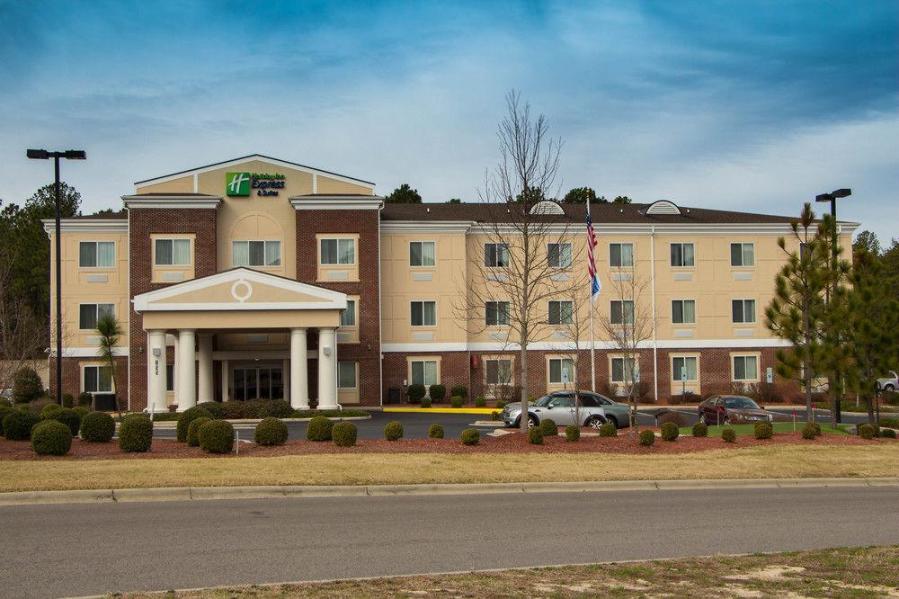 Holiday Inn Express & Suites Southern Pines-Pinehurst Area By Ihg Extérieur photo