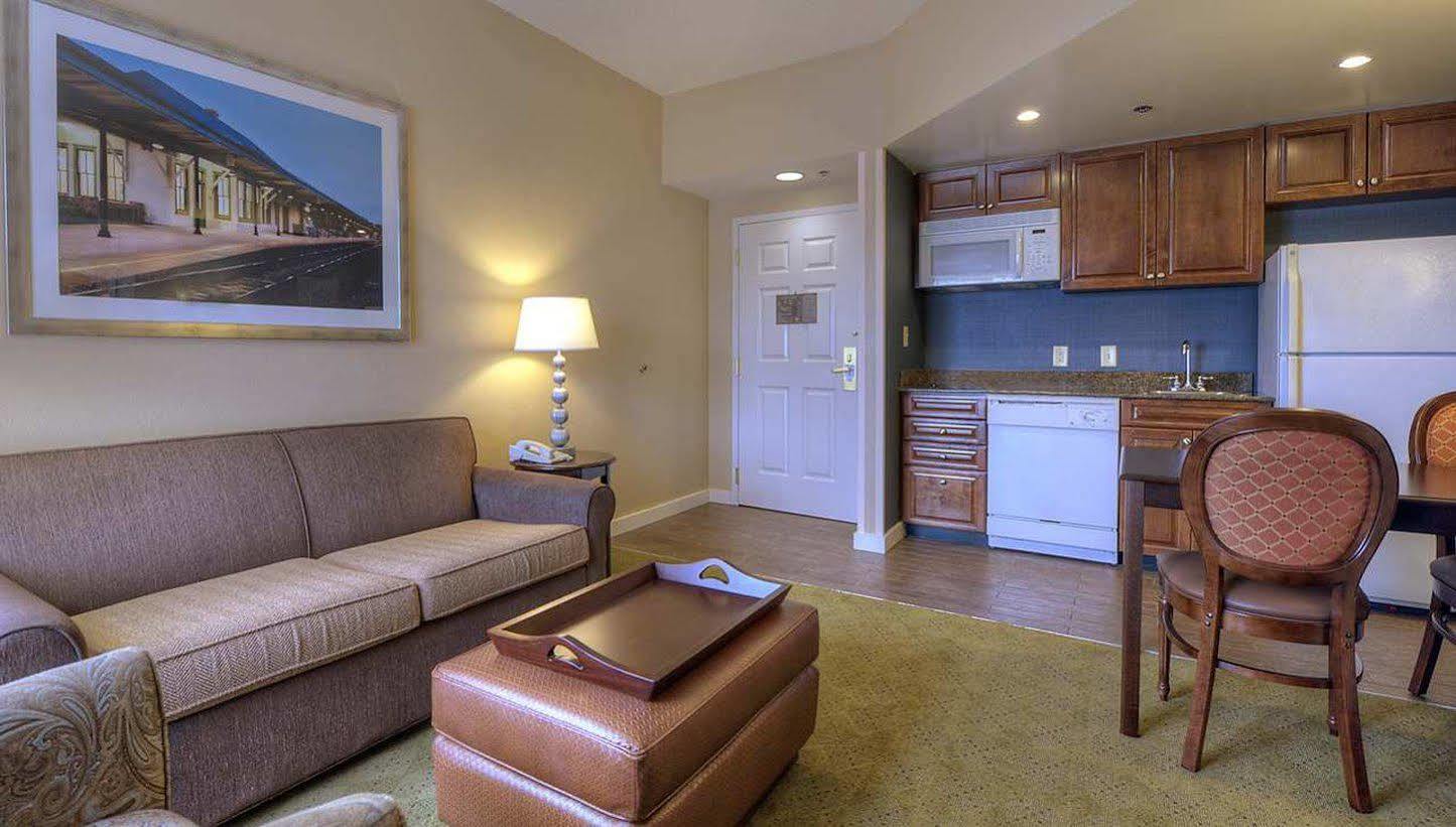 Holiday Inn Express & Suites Southern Pines-Pinehurst Area By Ihg Extérieur photo