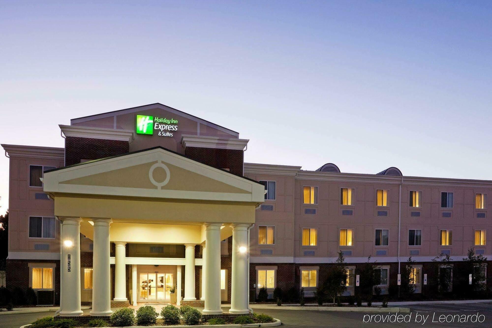 Holiday Inn Express & Suites Southern Pines-Pinehurst Area By Ihg Extérieur photo