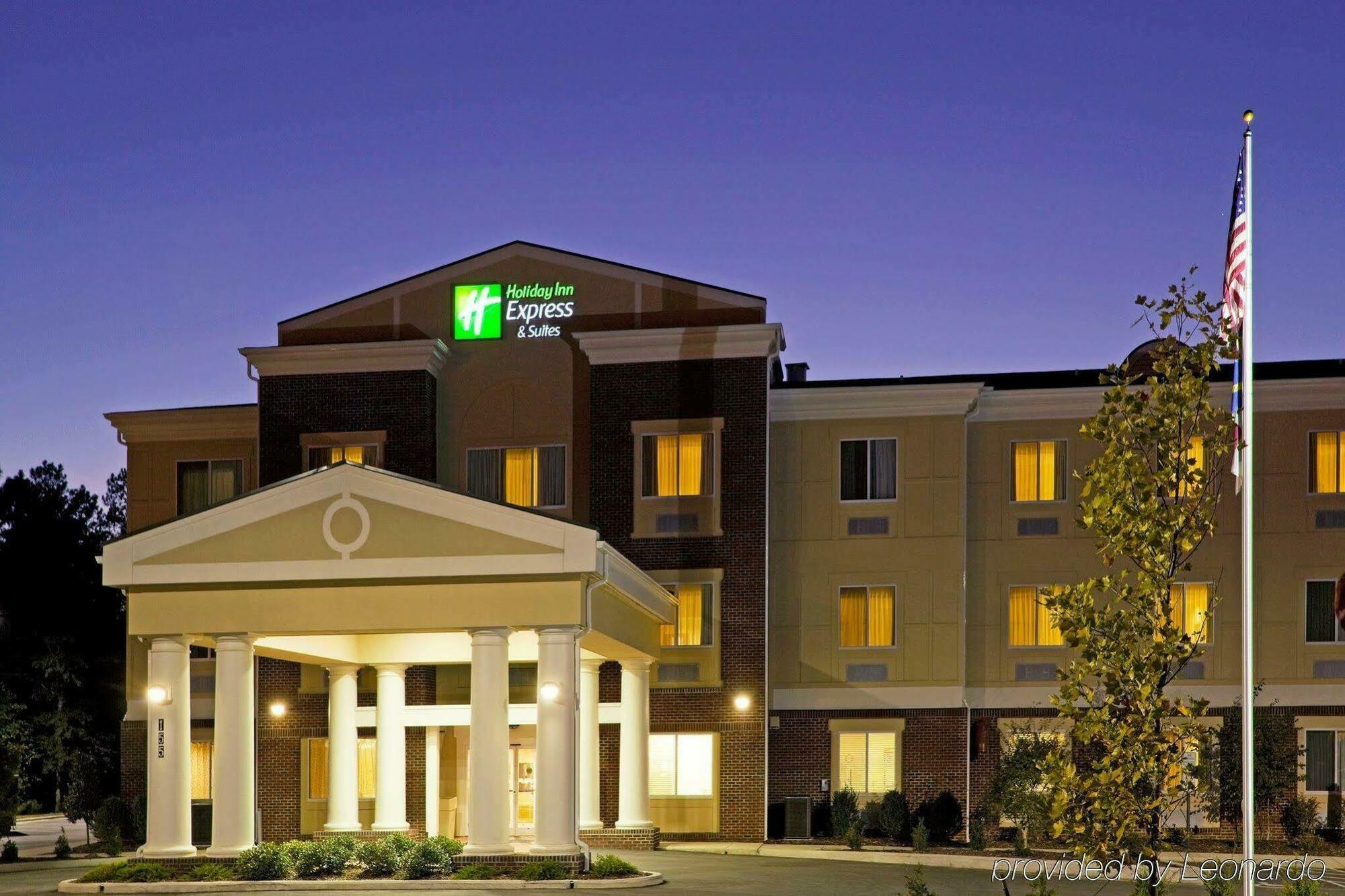 Holiday Inn Express & Suites Southern Pines-Pinehurst Area By Ihg Extérieur photo